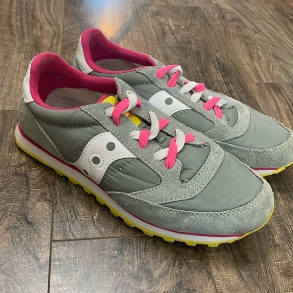 Saucony Originals Jazz Low Pro Retro Suede and Nylon  Sneakers Size 9 - Picture 1 of 10